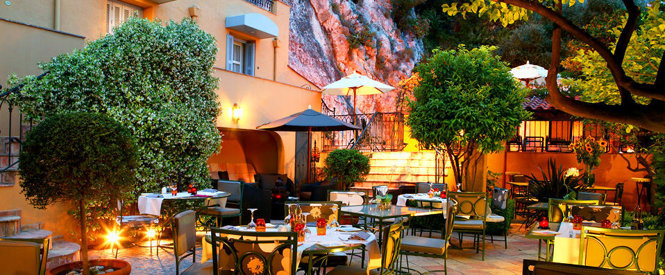 Hôtel La Pérouse ★★★★ - La plus belle vue sur la Baie des Anges. - Nice, France
