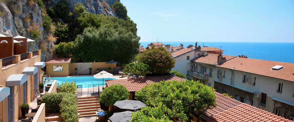 Hôtel La Pérouse ★★★★ - La plus belle vue sur la Baie des Anges. - Nice, France