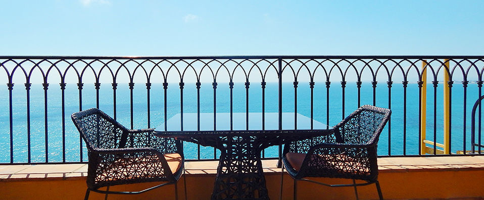 Hôtel La Pérouse ★★★★ - La plus belle vue sur la Baie des Anges. - Nice, France