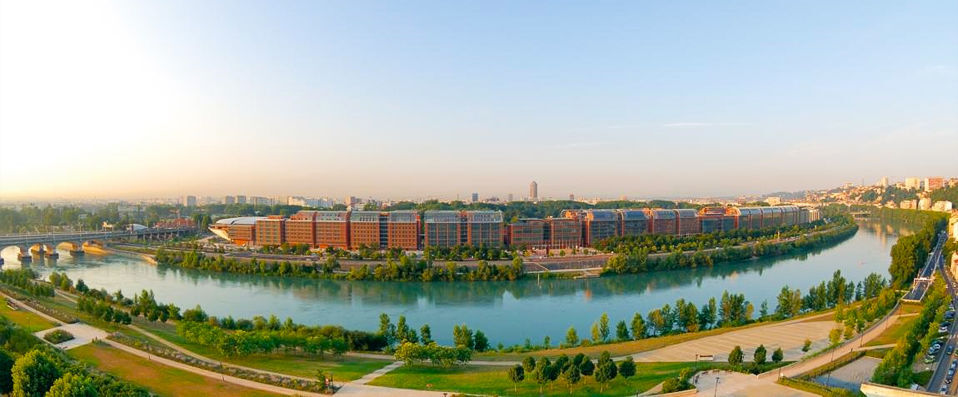 Marriott Lyon Cité Internationale ★★★★ - Échappée gourmande dans la Ville des Lumières. - Lyon, France