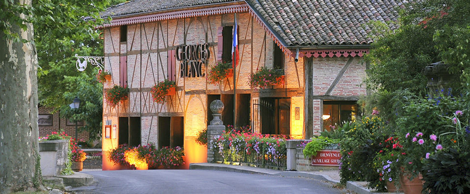 Hôtel du Bois Blanc - Le bonheur est dans la cuisine française ! <b>Disponibilités jusqu'à fin 2015.</b> - Vonnas, France