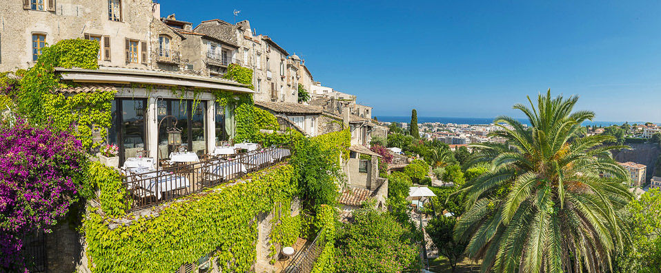 Château le Cagnard ★★★★ - Demeure d’exception surplombant les collines et la mer. - Côte d'Azur, France