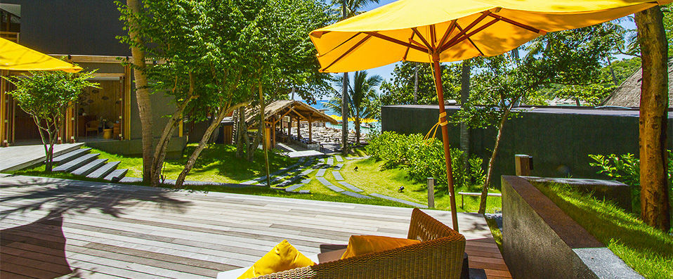 The Beach Club Haad Tien ★★★★ - Tranquillity in a beautiful bay on the Thai island of Koh Tao - Koh Tao, Thailand