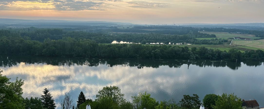 Domaine de la Corniche ★★★★ - A sensual stay by the Seine in the breath­taking world of Monet. - Yvelines, France