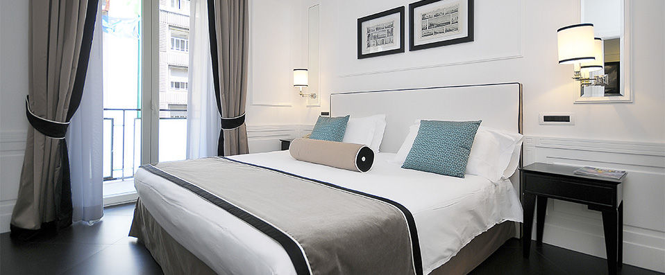 Grand Hotel Oriente ★★★★ - A haven of peace and luxurious comfort in the very heart of Naples' historic centre. - Naples, Italy