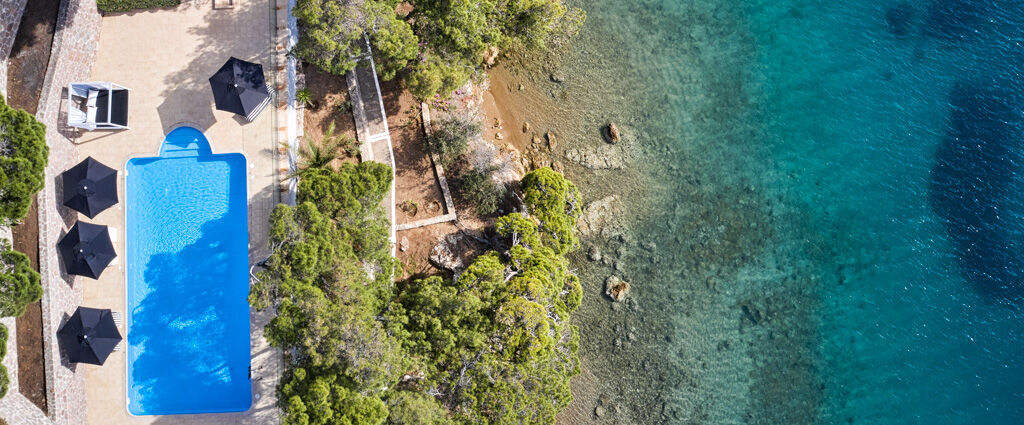 Xenia Poros Image Hotel ★★★★ - Une adresse contemporaine face au port de Poros, entre mer Égée et douceur insulaire. - Île Poros, Grèce