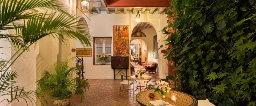 Las Casas de El Arenal ★★★★ - Classic Sevillian charm in the heart of the Flamenco Quarter. - Seville, Spain