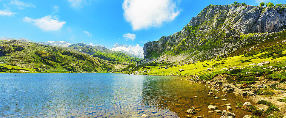 Gran Hotel Pelayo ★★★★ - Classic Asturian hotel at the gateway to the Picos de Europa National Park - Asturias, Spain