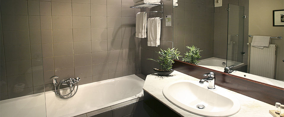 Le Roosevelt ★★★★ - A charming hotel located in the heart of the 6th quarter of Lyon. - Lyon, France