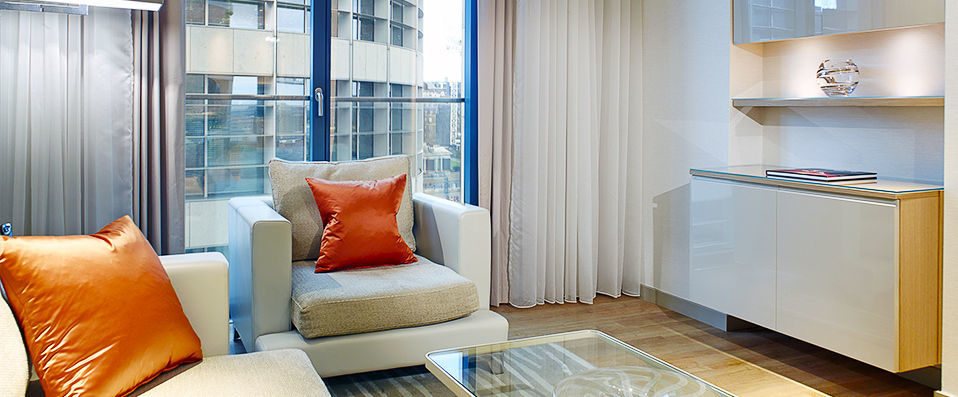 Cheval Three Quays ★★★★★ - London the way it should be seen… from the banks of the River Thames. - London, England