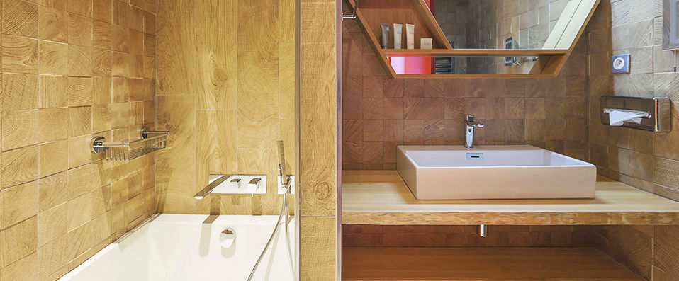 Hôtel Le Royal Ours Blanc ★★★★ - Summer retreat in the French Alps - Only available in August! - Alpe d'Huez, France