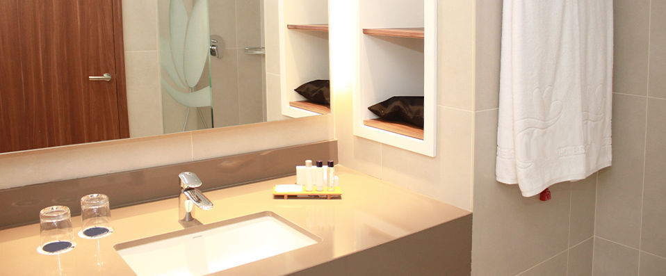 Occidental Lisboa ★★★★ - Contemporary luxury in the heart of Lisbon. - Lisbon, Portugal