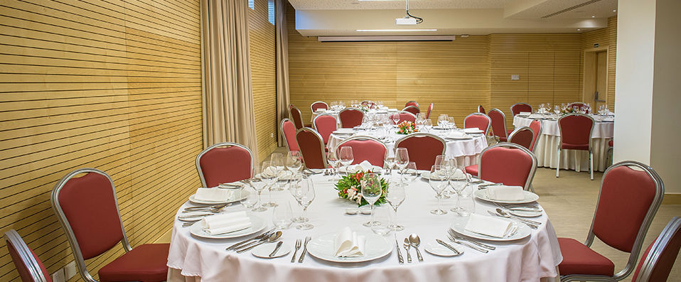 Occidental Lisboa ★★★★ - Contemporary luxury in the heart of Lisbon. - Lisbon, Portugal