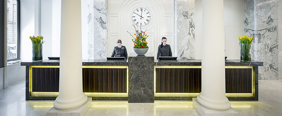 Titanic Gendarmenmarkt - Classic hotel near Gendarmenmarkt with an unusual history. - Berlin, Germany