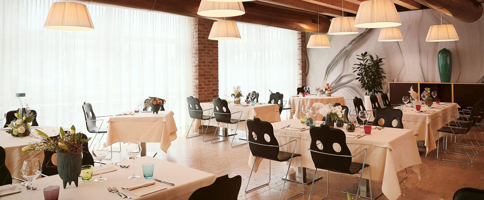 Hotel Veronesi La Torre ★★★★ - Renovated ancient monastery near the rustic old city centre of Verona. - Veneto, Italy