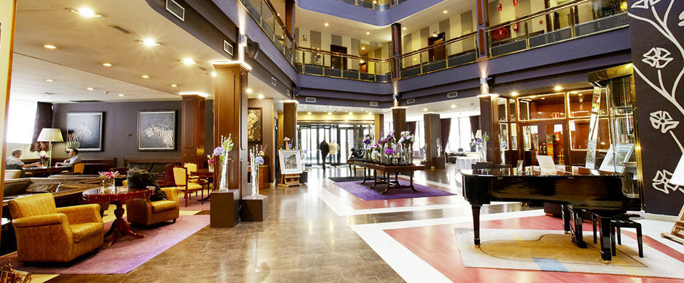 Hotel Plaza ★★★★★ - Five-star sophistication in the heart of the majestic Pyrenees. <b>Half board included!</b> - Andorra-la-Vella