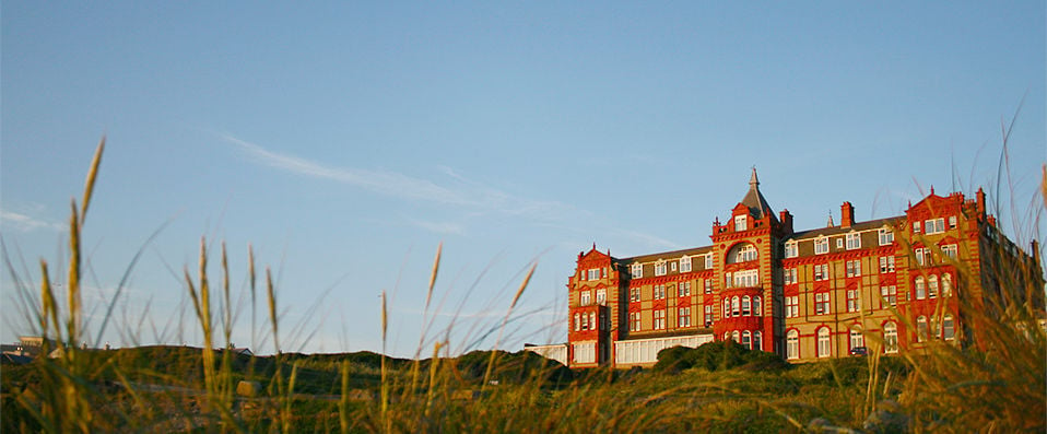 The Headland Hotel & Spa ★★★★ - Luxury hotel overlooking the beautiful sands of Fistral Bay. - Newquay, United Kingdom