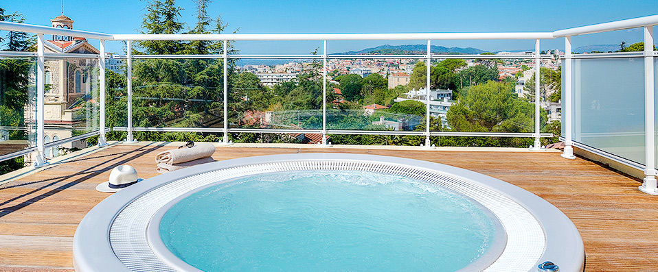 La Bastide de l'Oliveraie ★★★★ - A charming abode in the jewel of the Mediterranean. - Cannes, France