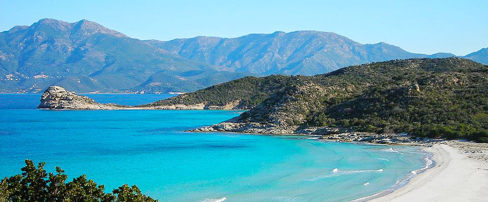 La Citadelle Appartements - The freedom of self-catering right by the beach of Roya. - Corsica, France