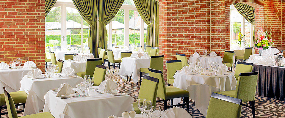Walton Hall Hotel ★★★★ - A 16th-century country house with extensive grounds, just outside Shakespeare’s hometown - Stratford-upon-Avon, United Kingdom