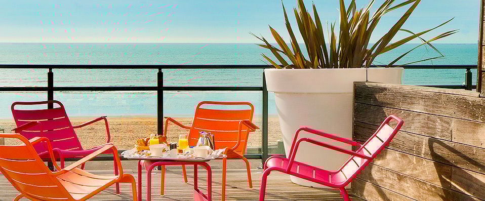 Le Régent - A chic retreat on Europe’s most beautiful bay. - Pays-de-la-Loire, France