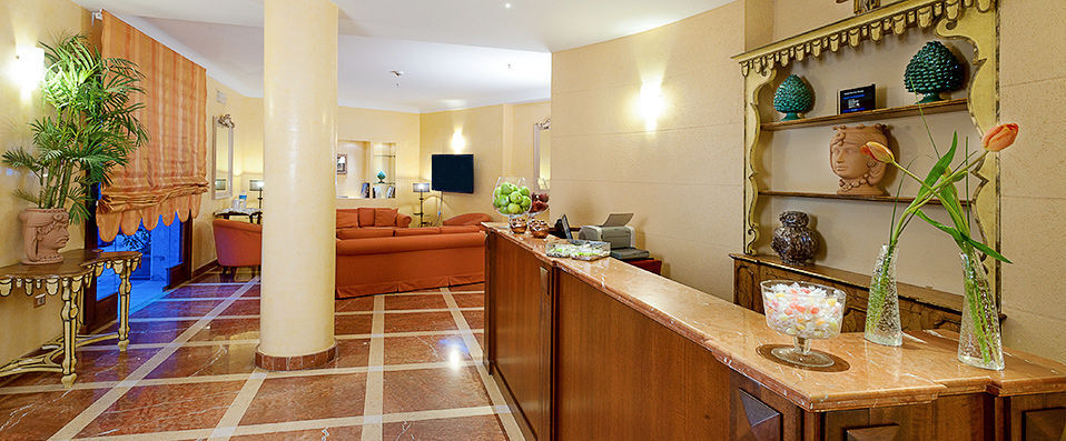 Hotel Vecchio Borgo ★★★★ - Elegant hotel in the heart of ancient Palermo. - Palermo, Italy