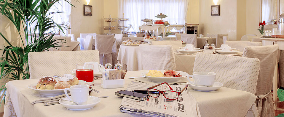 Hotel Vecchio Borgo ★★★★ - Elegant hotel in the heart of ancient Palermo. - Palermo, Italy