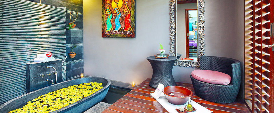 Indiana Kenanga Luxury Villa ★★★★ - The perfect combination of luxury and authenticity on a tiny island near Bali. - Bali, Indonesia