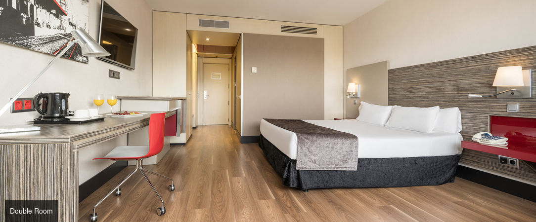 Ilunion Barcelona ★★★★ - A contemporary hotel by the beach, with easy access to all of Barcelona’s sights. - Barcelona, Spain