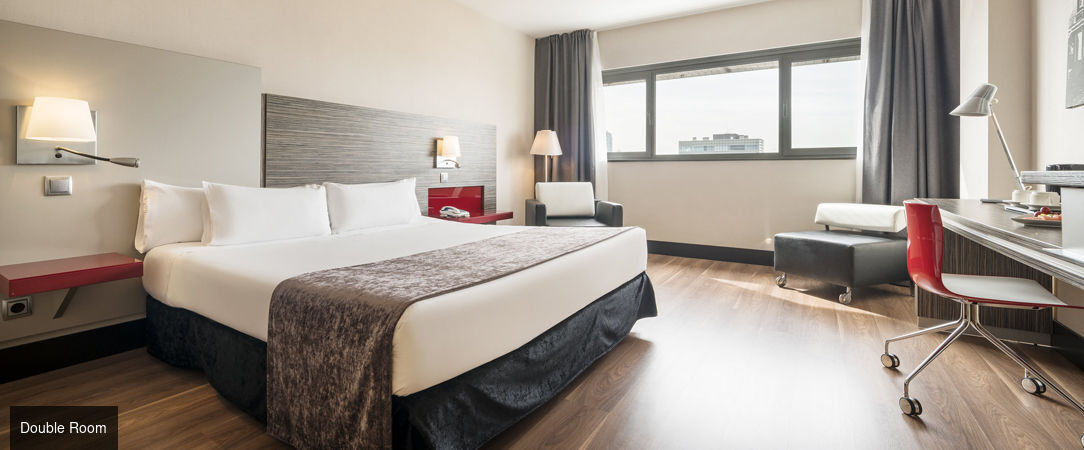 Ilunion Barcelona ★★★★ - A contemporary hotel by the beach, with easy access to all of Barcelona’s sights. - Barcelona, Spain