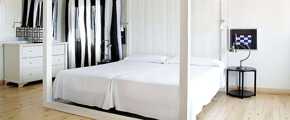 Hotel Trias - A chic summer <em>pied à terre</em>, holiday destination of the stars on the magnificent Costa Brava… - Catalonia, Spain