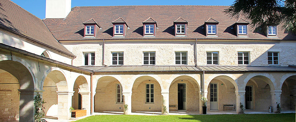 Appart'Hôtel Les Cordeliers ★★★★ - Escapade historique et gastronomique dans la cité bourguignonne. - Dijon, France