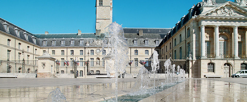 Appart'Hôtel Les Cordeliers ★★★★ - Escapade historique et gastronomique dans la cité bourguignonne. - Dijon, France