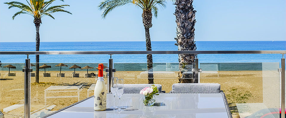 La Caleta Bay - Boutique hotel right by the beach on Granada’s Costa Tropical. - Granada province, Spain