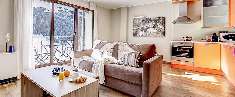Pierre & Vacances Andorra Bordes d’Envalira - Home comforts and pristine alpine wilderness. - Andorra