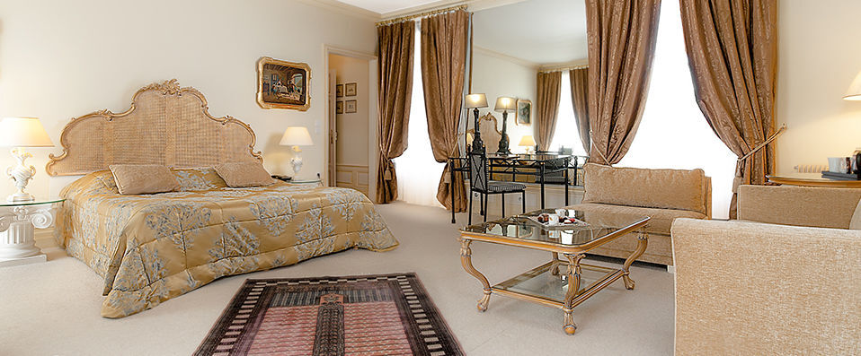 Château de Rochecotte ★★★★ - Living like a queen in the Loire Valley. - Loire Valley, France