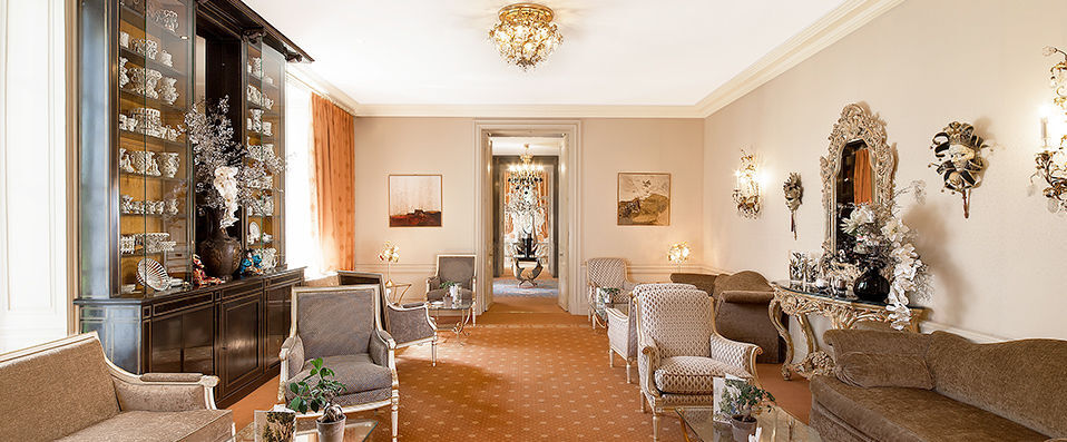 Château de Rochecotte ★★★★ - Living like a queen in the Loire Valley. - Loire Valley, France