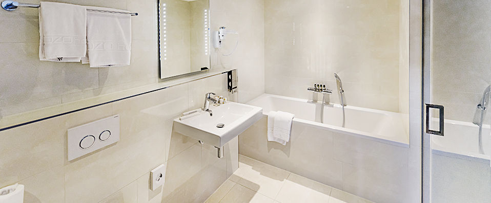 Ozo Hotel Amsterdam ★★★★ - Modern and stylish hotel in south-east Amsterdam. - Amsterdam, Netherlands