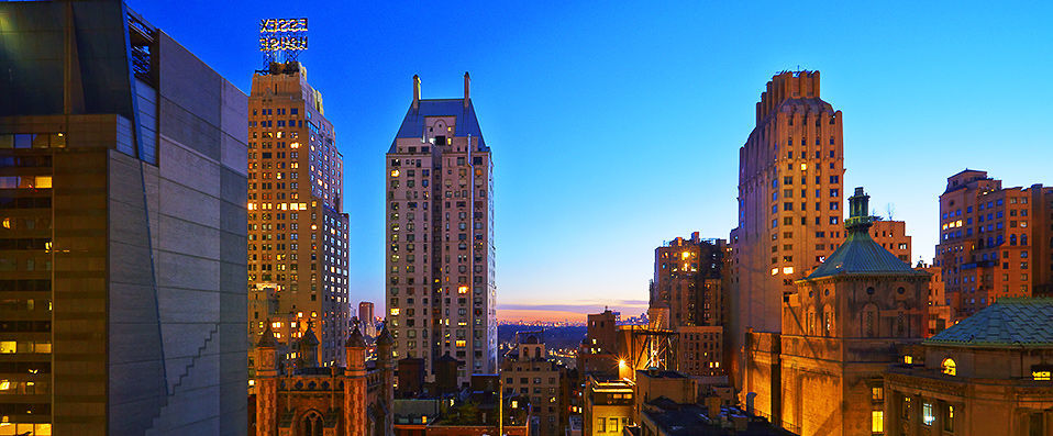 Viceroy New York ★★★★★ - A stylish hotel capturing the essence of old New York. - New York, United States
