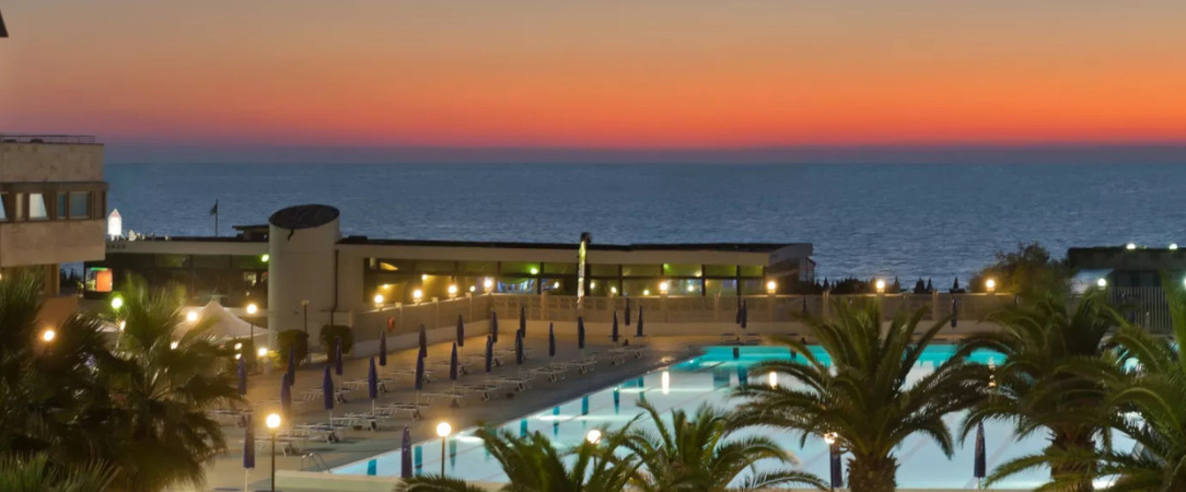 Gran Hotel Continental ★★★★★ - Resort balnéaire élégant en Toscane, entre plage, piscines et détente. - Toscane, Italie