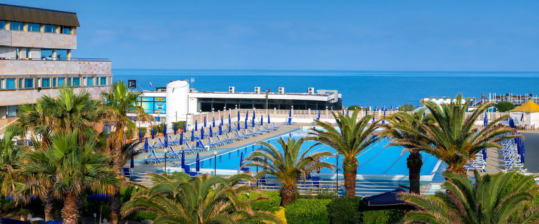 Gran Hotel Continental ★★★★★ - Resort balnéaire élégant en Toscane, entre plage, piscines et détente. - Toscane, Italie