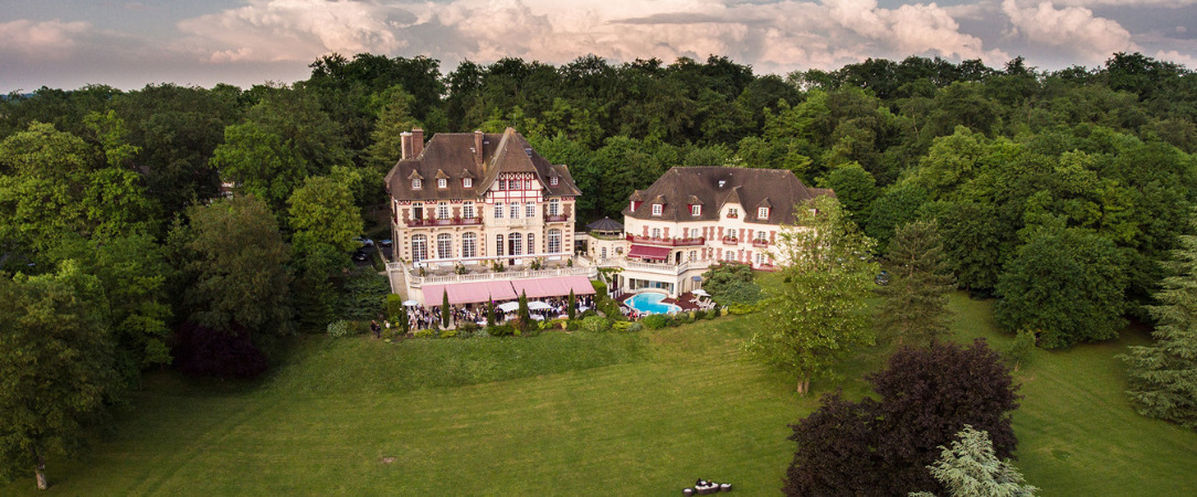 Château de la Tour ★★★★ - Élégant manoir à une heure de la capitale. - Chantilly, France