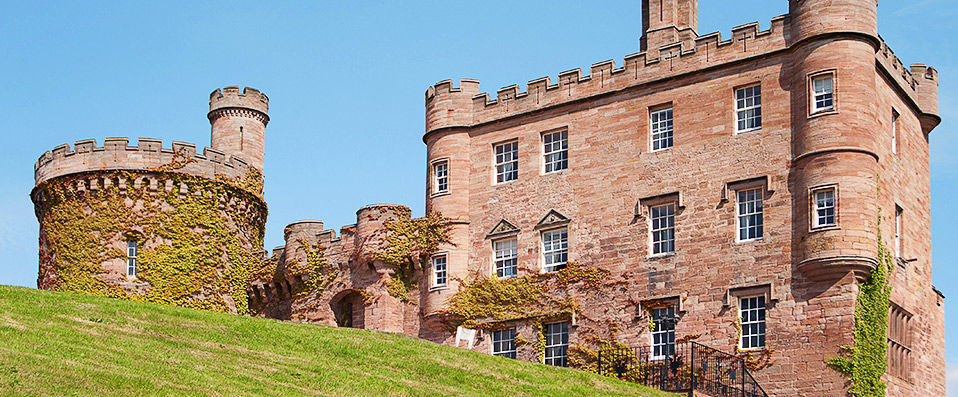 Dalhousie Castle ★★★★ - Un break loin du tumulte de la ville, en plein cœur d’une campagne verdoyante ! - Édimbourg, Écosse