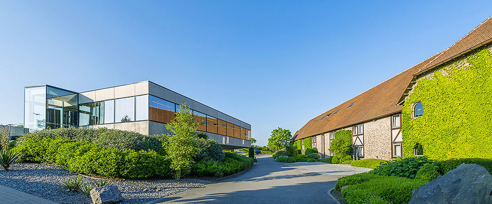 Hotel Stiemerheide ★★★★ - A gateway to one of the most beautiful national parks in Belgium. - Genk, Belgium
