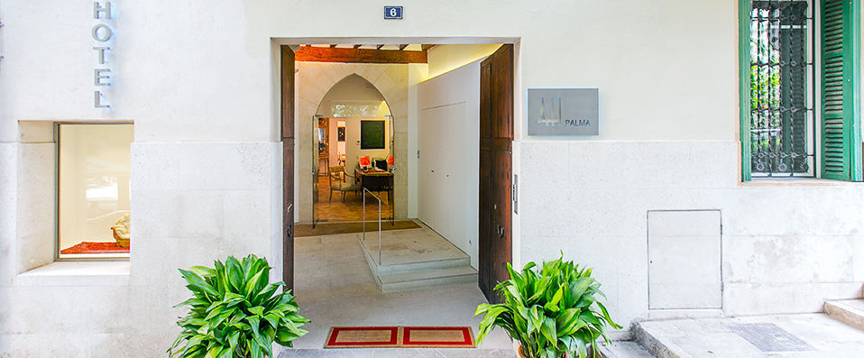 Art Hotel Palma ★★★★ - A melting pot of the old and the new, the antique and the innovative. - Palma de Mallorca, Spain