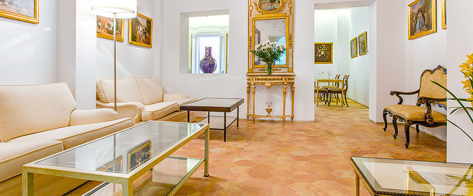 Art Hotel Palma ★★★★ - A melting pot of the old and the new, the antique and the innovative. - Palma de Mallorca, Spain