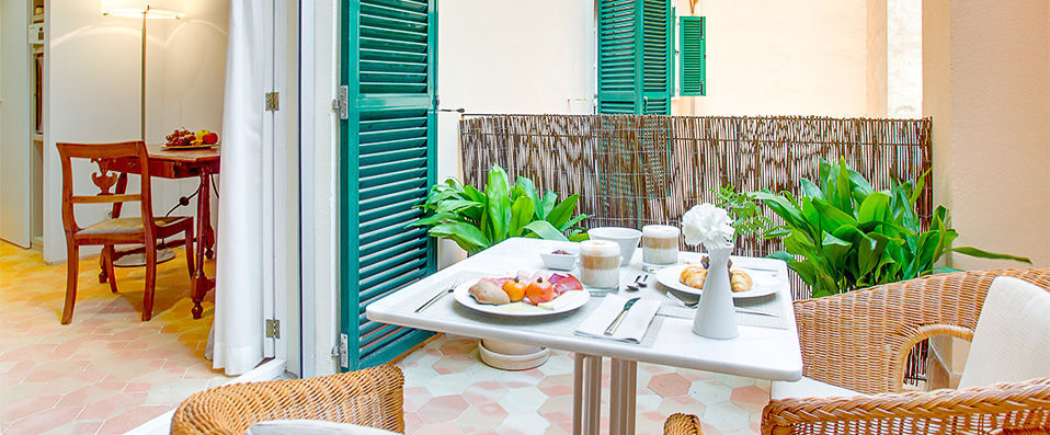 Art Hotel Palma ★★★★ - A melting pot of the old and the new, the antique and the innovative. - Palma de Mallorca, Spain