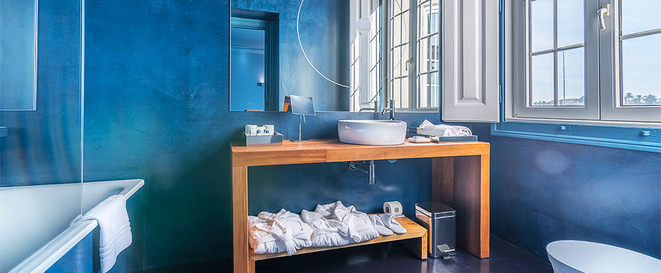 Villa Cascais Guesthouse - An intimate boutique hotel overlooking the sea in Cascais. - Cascais, Portugal