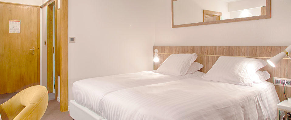 Mont Paisible - A cosy, rustic hotel with breathtaking views over the Alps. - Swiss Alps