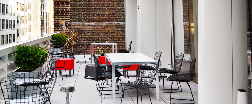 Cassa Hotel 45th Street ★★★★ - A luxurious boutique hotel in an unrivalled location next to Times Square. - New York, United States